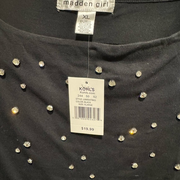 Madden Girl Boat Neck Rhinestone Tee - Picture 6 of 6